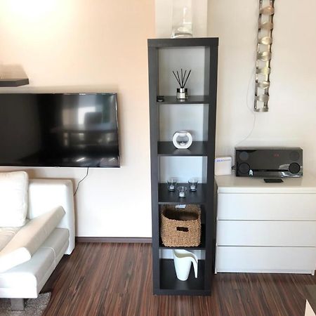 25H Garden Apartment Plus Private Beach ノイジードル・アム・ゼー エクステリア 写真