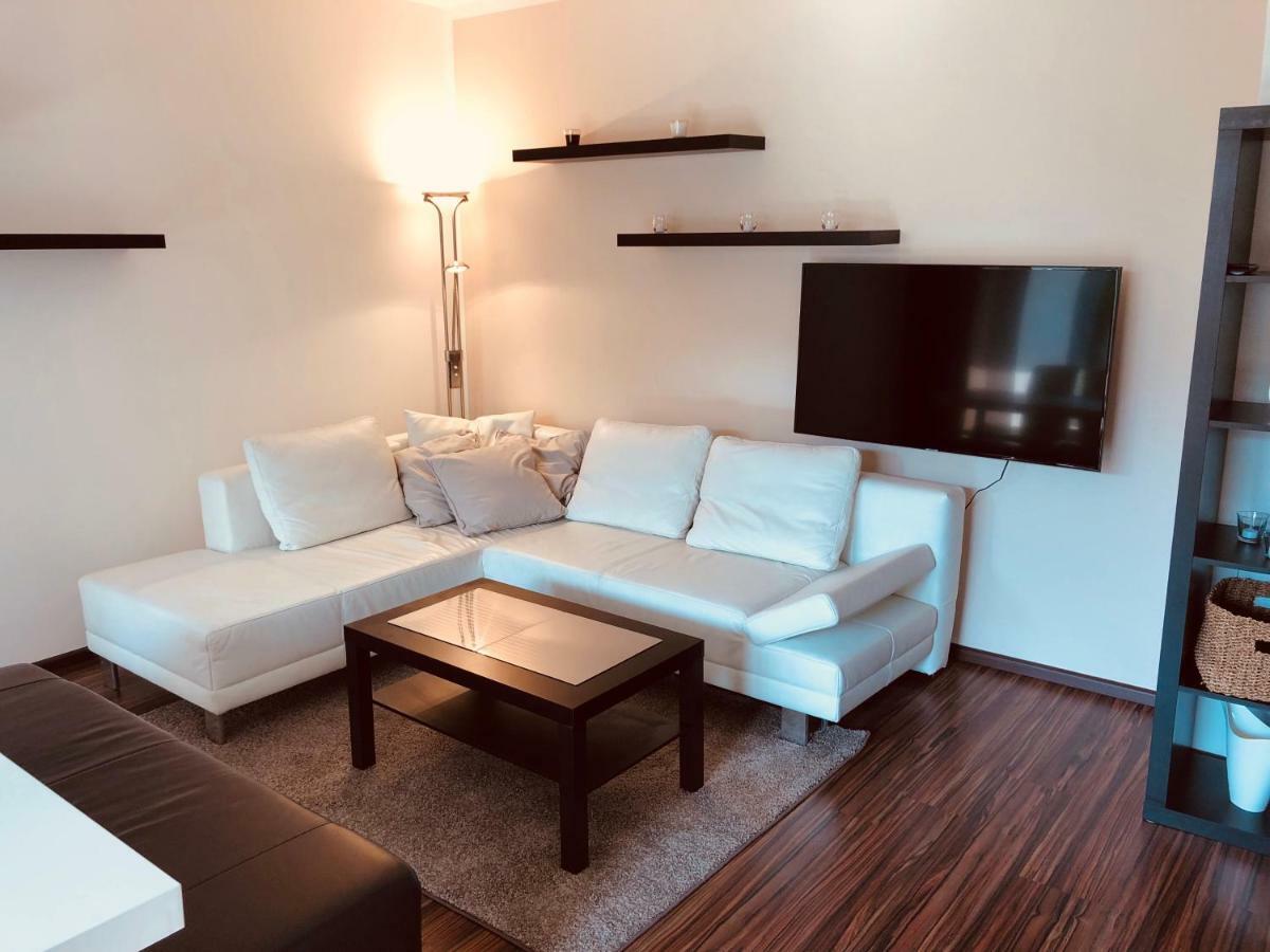 25H Garden Apartment Plus Private Beach ノイジードル・アム・ゼー エクステリア 写真